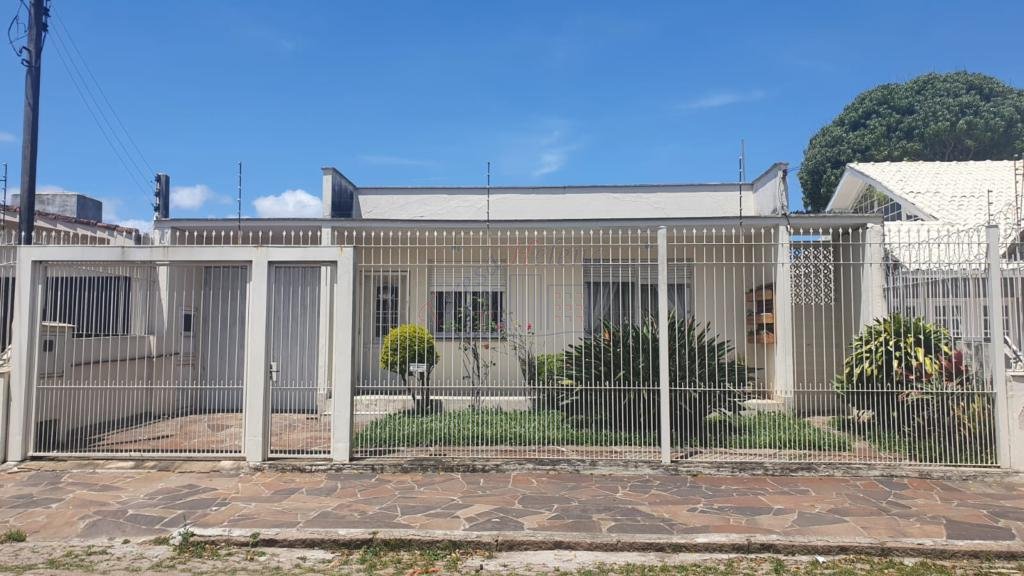 Casa 3 Dormitórios